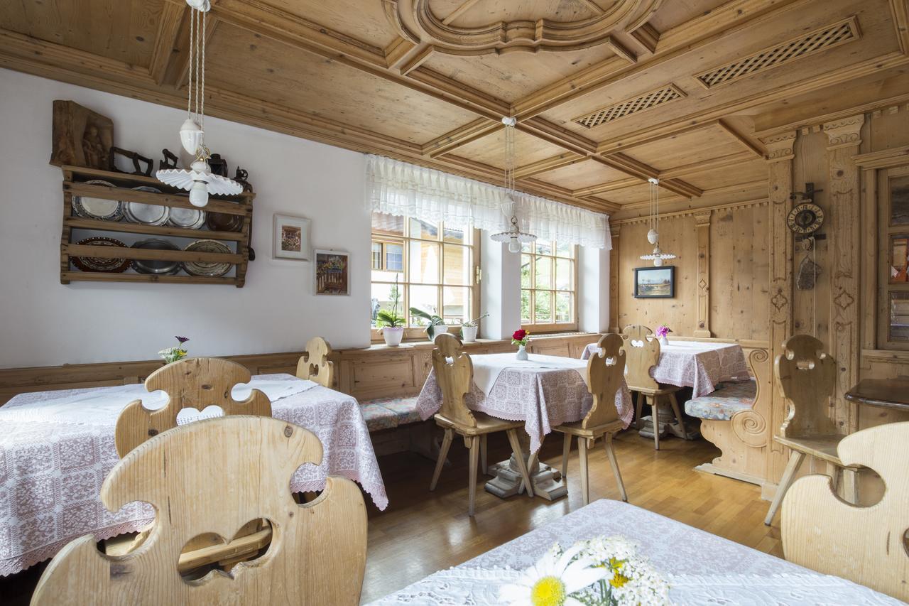 Hotel Erika San Vigilio Di Marebbe Esterno foto