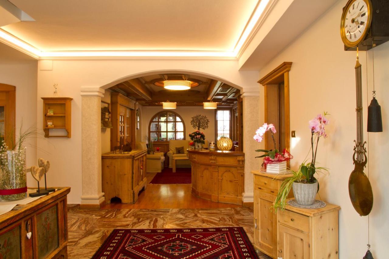 Hotel Erika San Vigilio Di Marebbe Esterno foto