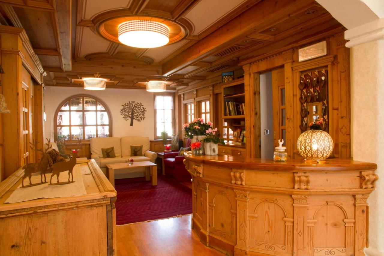 Hotel Erika San Vigilio Di Marebbe Esterno foto