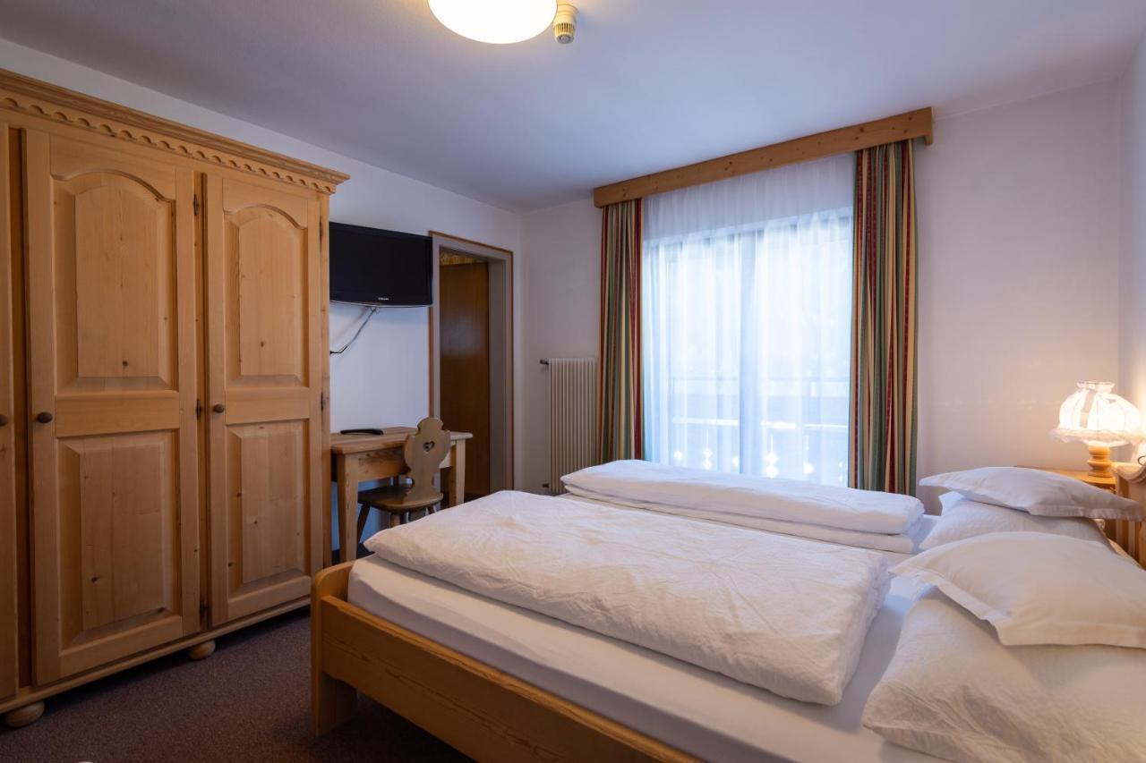 Hotel Erika San Vigilio Di Marebbe Esterno foto